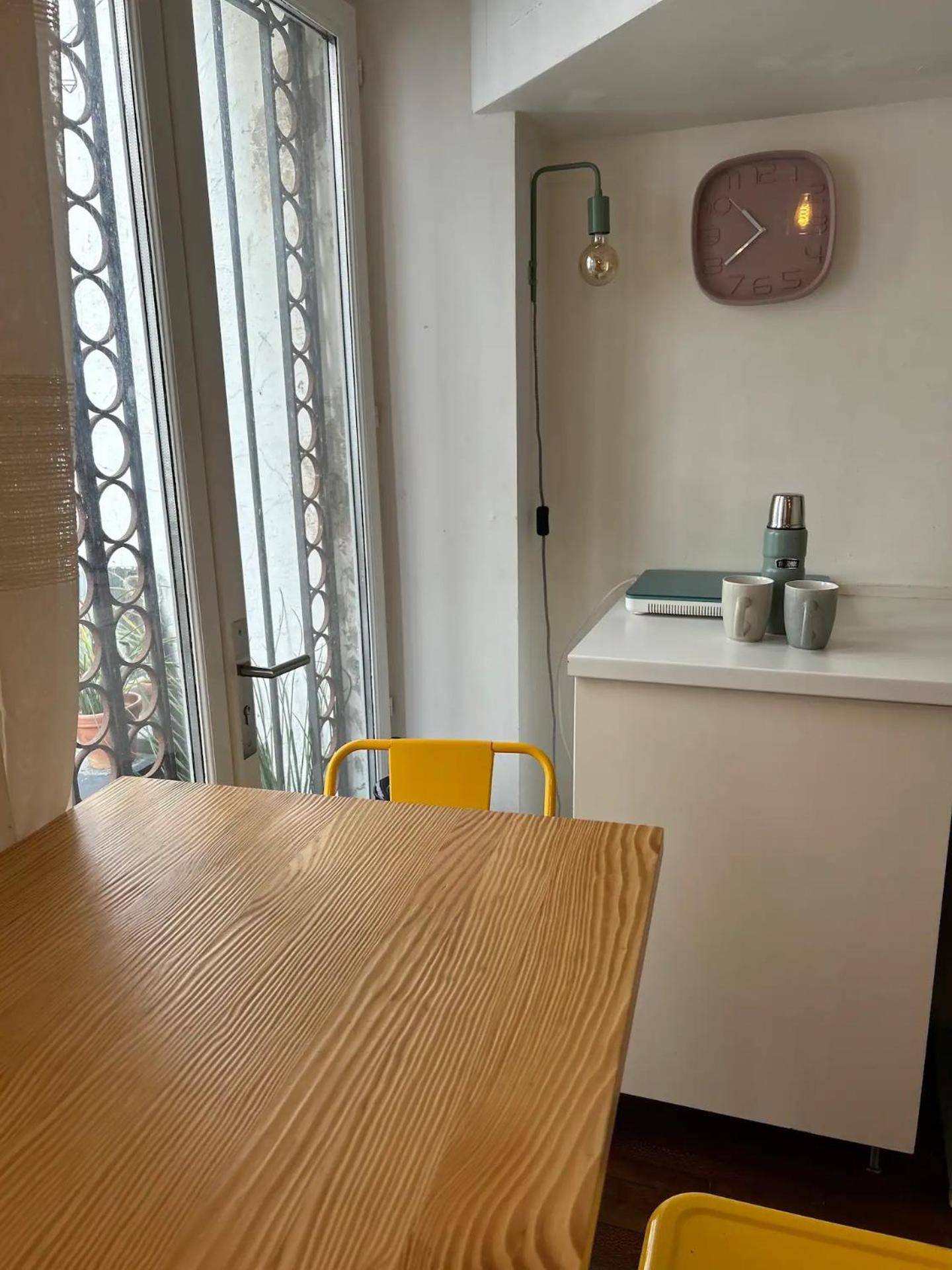 A Montmartre Atelier Architecte Gasthuis Parijs